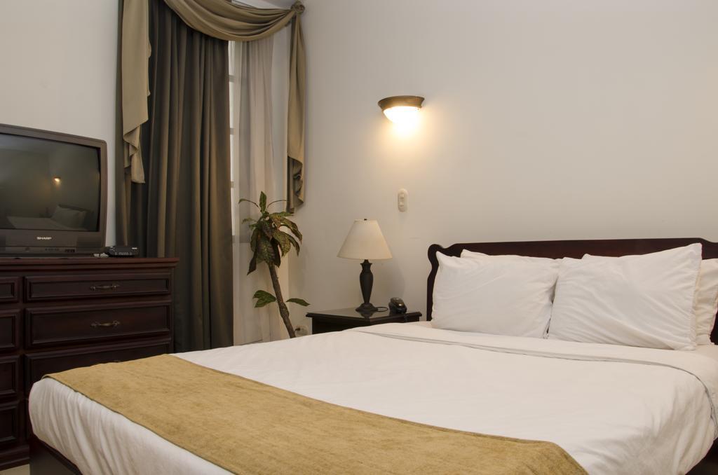 Hotel Plaza Real Suites & Apartments San Jose Extérieur photo